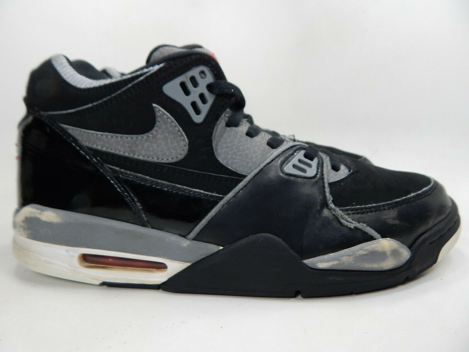 nike air flight basketball shoes