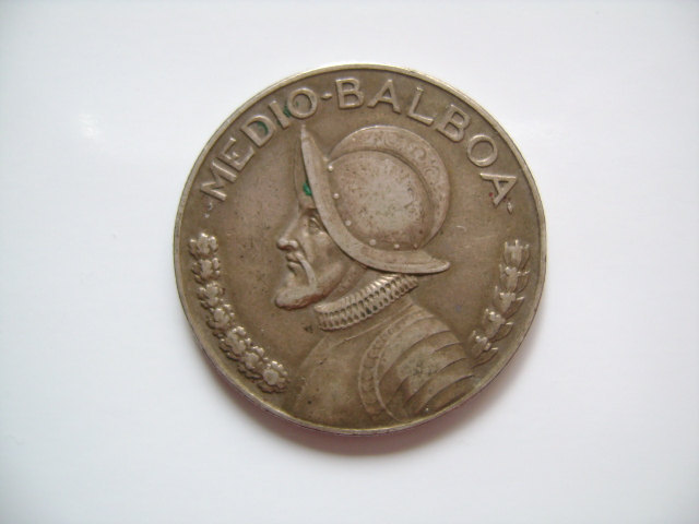 1//2 balboa 2018 UNC Panama set of 5 coins 1 centesimo