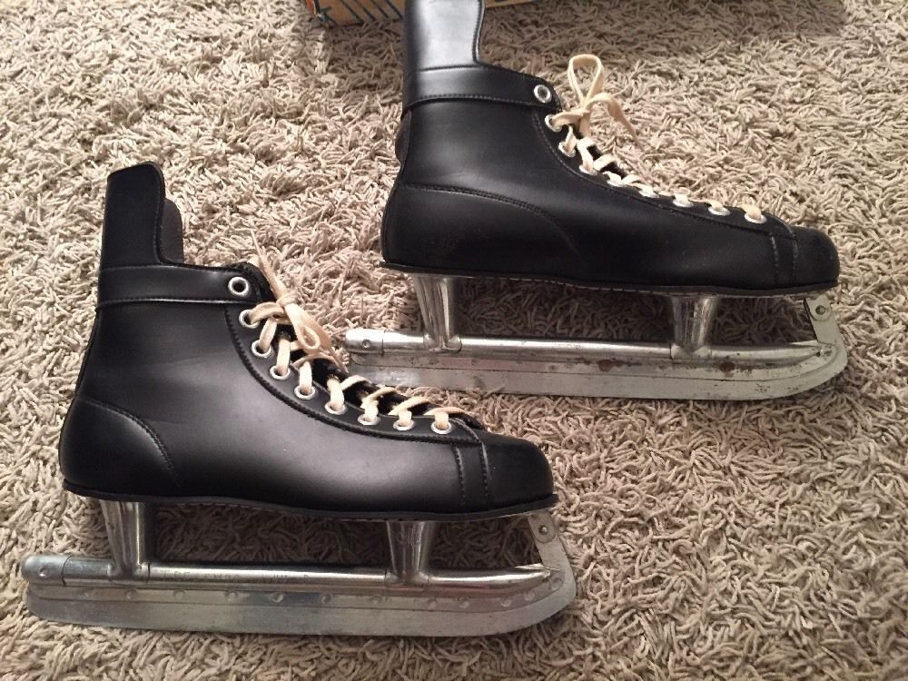 womens ice skates black