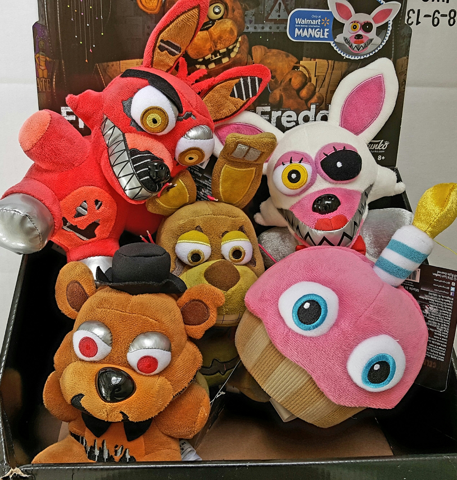 Funko Fnaf Set Series Plush Cupcake Nightmare Freddy Foxy Spring | My ...