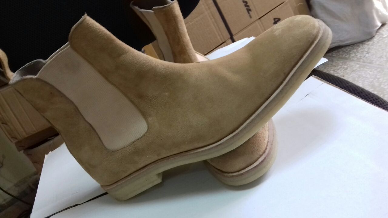 suede chelsea boots crepe sole