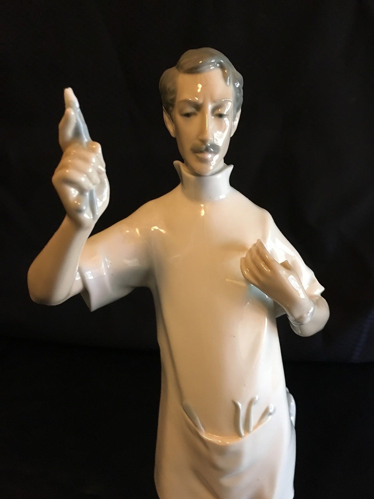 LLADRO " THE DENTIST" PORCELAIN FIGURINE 4762 RETIRED 14" GLOSSY