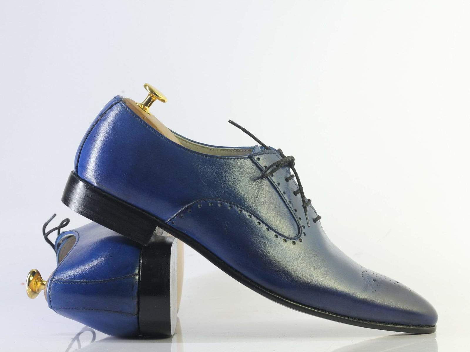 Bespoke Blue Brogue Toe Leather Shoes For Men's - Dress/Formal