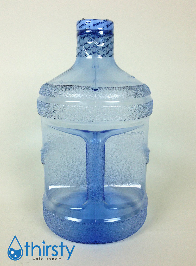 BPA FREE 1 Gallon Reusable Plastic Water Bottle Jug Container Drinking Canteen