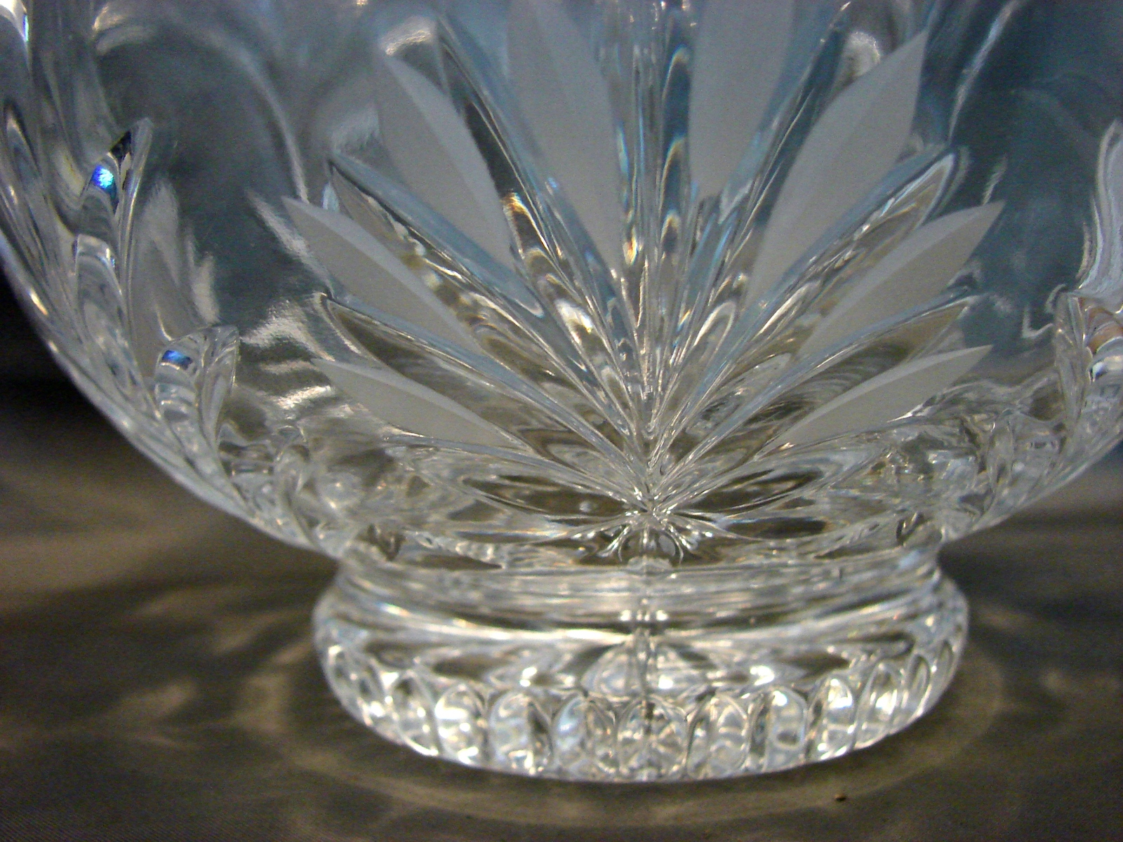 Fifth Avenue Crystal Wellington Bowl - Pottery & Glass