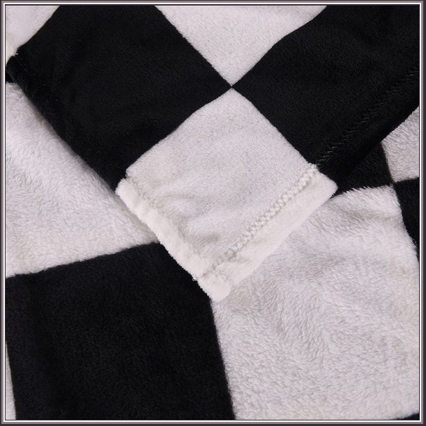 Black n White Art Deco Style Super Soft Coral Fleece Flannel Checkered ...