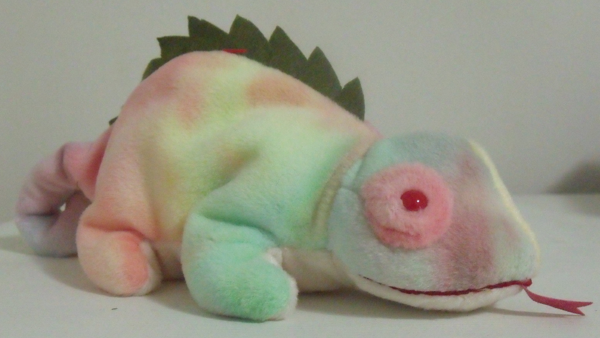 Ty Beanie Babies NWT Iggy the Iguana Retired - Retired