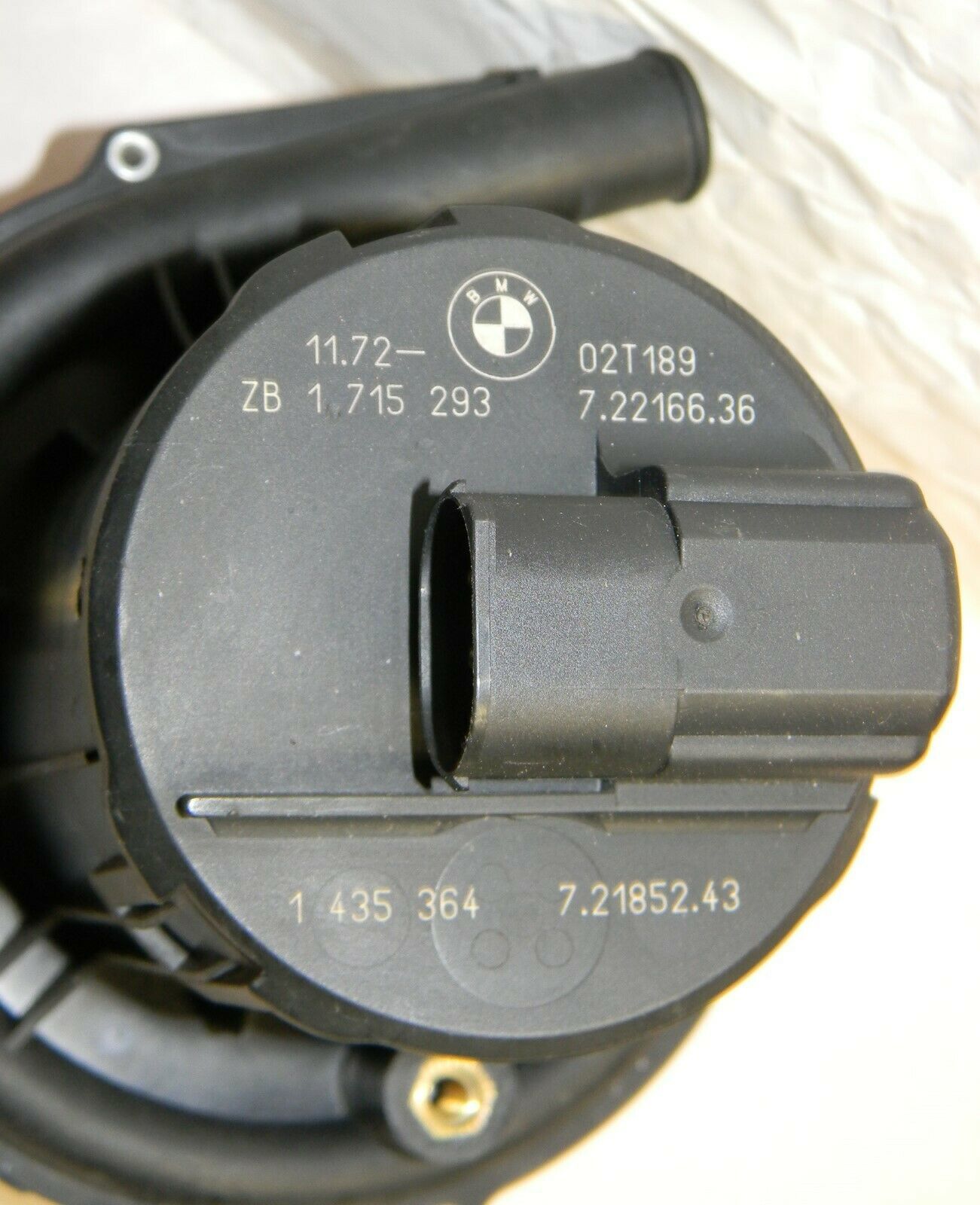 **BMW E46 320Ci 320i 323Ci 325Ci 325i 328i 330i Vacuum Emission Control