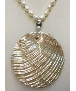 Abalone Pendant Necklace Fresh Water Pearls White Mother of Pearl Disc 16&quot; - $18.76