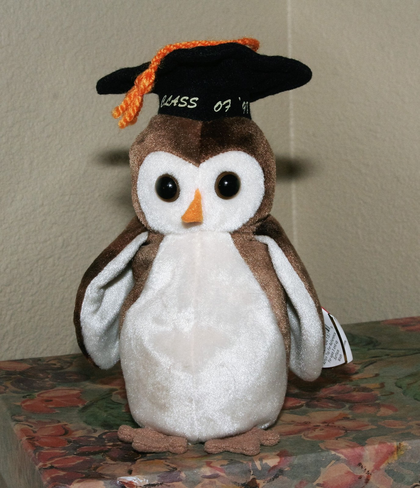 Ty Beanie Baby Wise The Graduation Owl Retired 1997 Plush Toy MWMT Ships FREE 