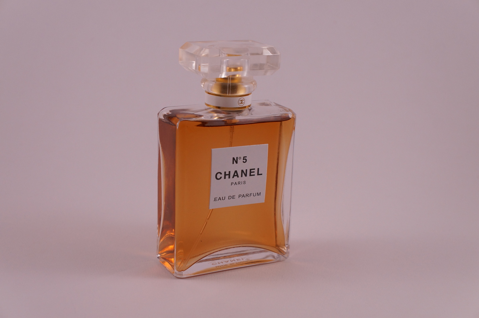 Chanel No.5 Women Eau de Parfum Spray by Chanel 100 ml 3.4 oz. Women
