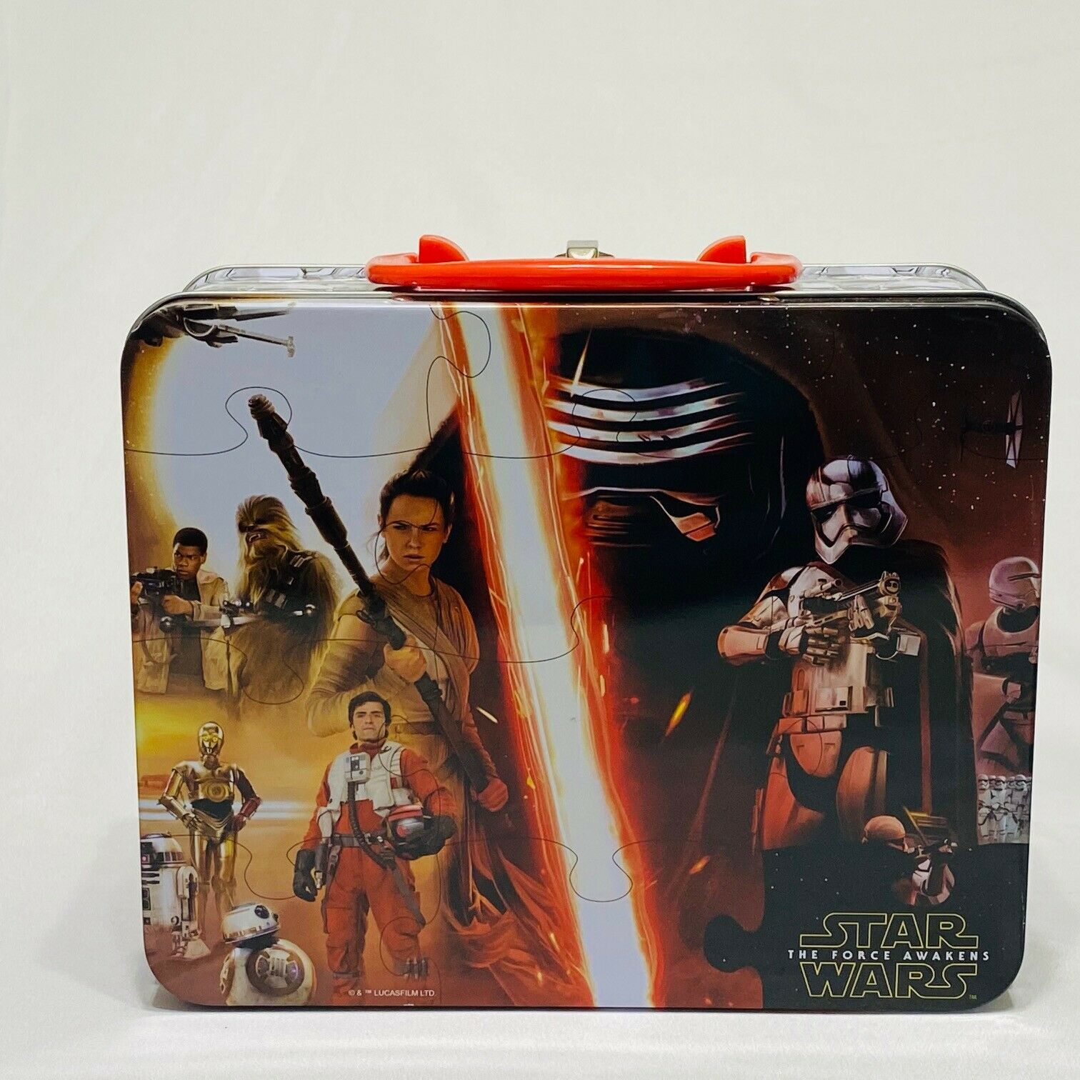 Disney - Star wars the force awakens 100 piece puzzle in tin lunch box