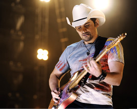 Brad Paisley 16x20 Canvas Giclee Concert Photo - $69.99