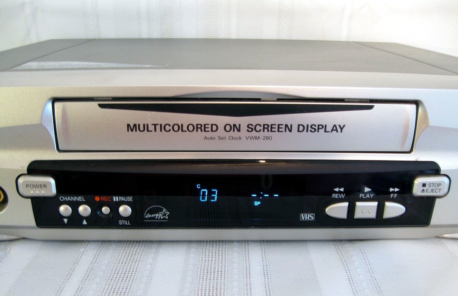 Sanyo VWM290 VCR Video Cassette Recorder Consumer Electronics