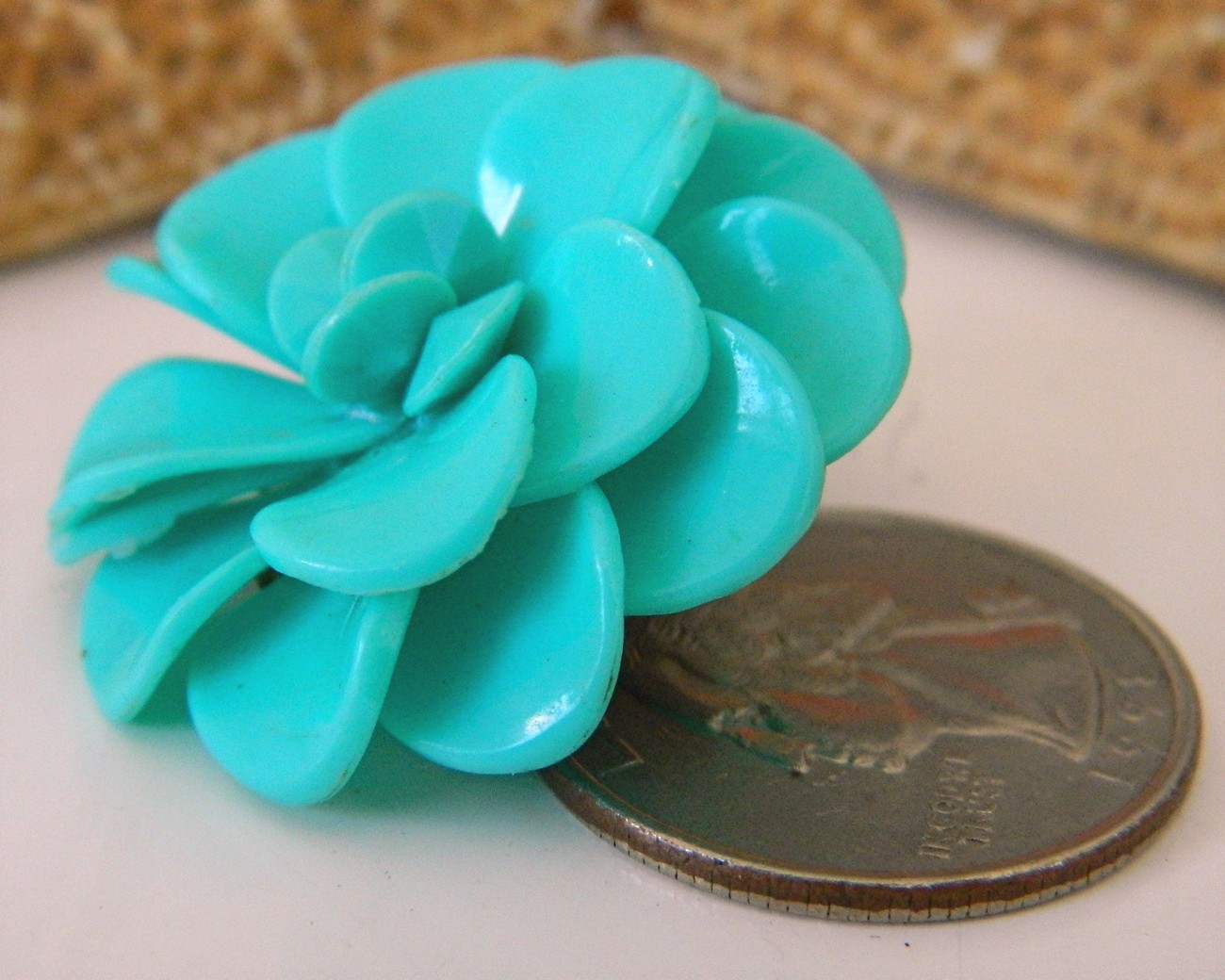 Vintage Lucite Plastic Flower Earrings Turquoise Blue Clips Vintage