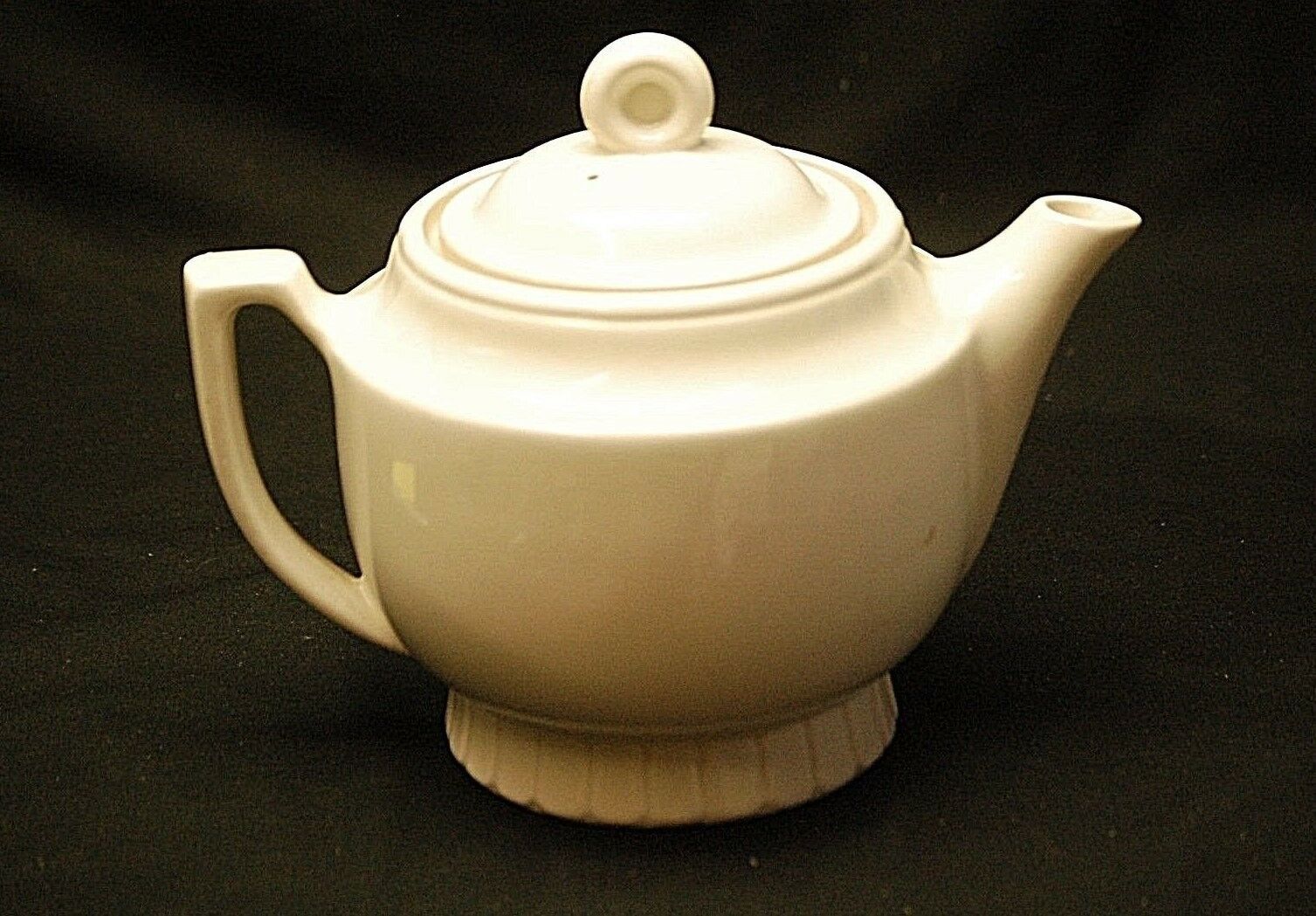 Old Vintage 1930's Porcelier Teapot Tea Pot Hearth Home Scene USA