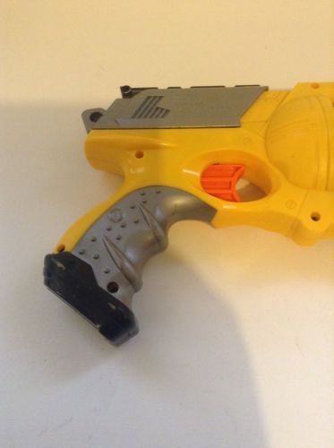 yellow nerf darts