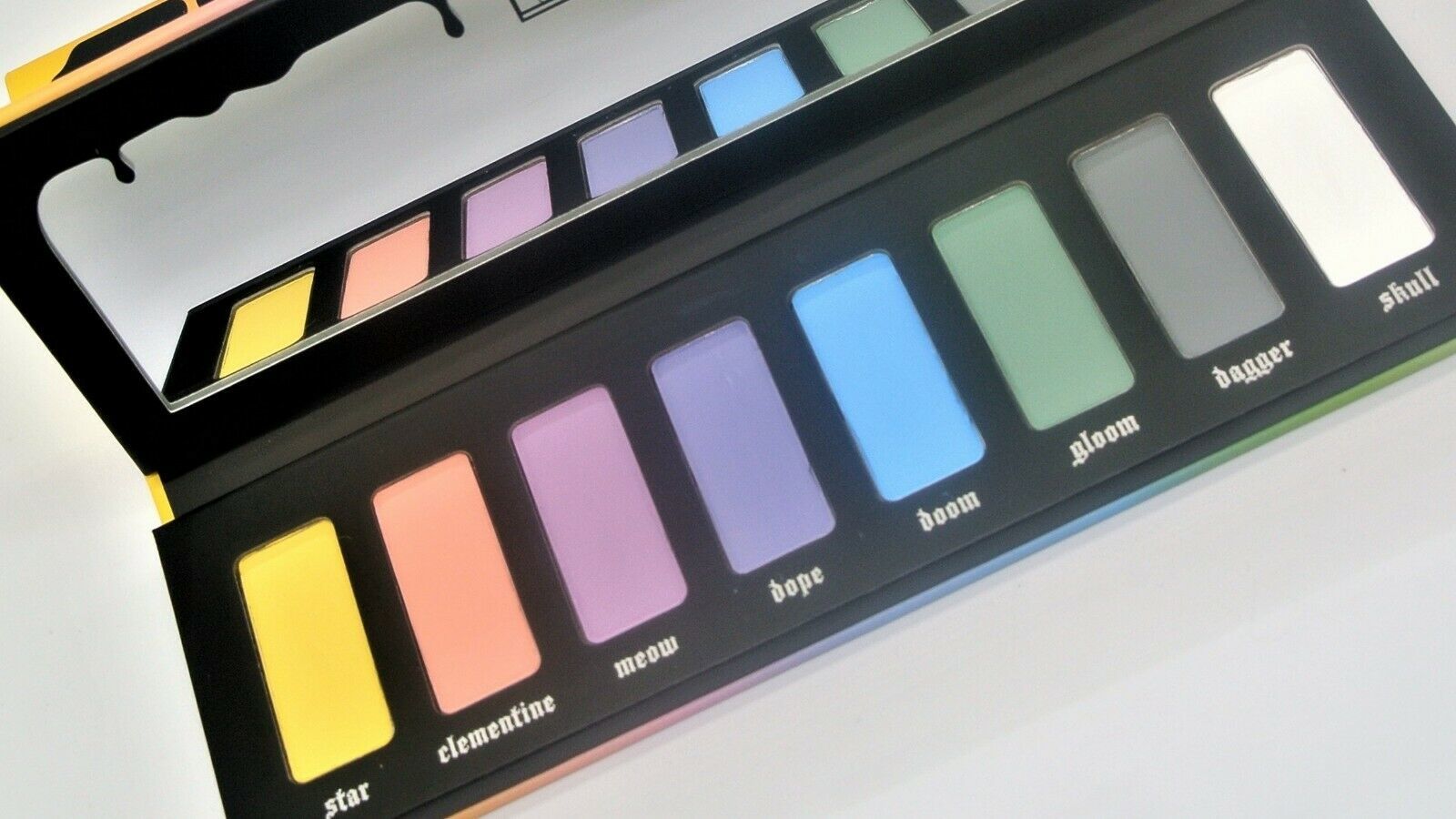 Kat Von D Pastel Goth Kvd 8 EyeShadow Palette Limited Edition Sold Out