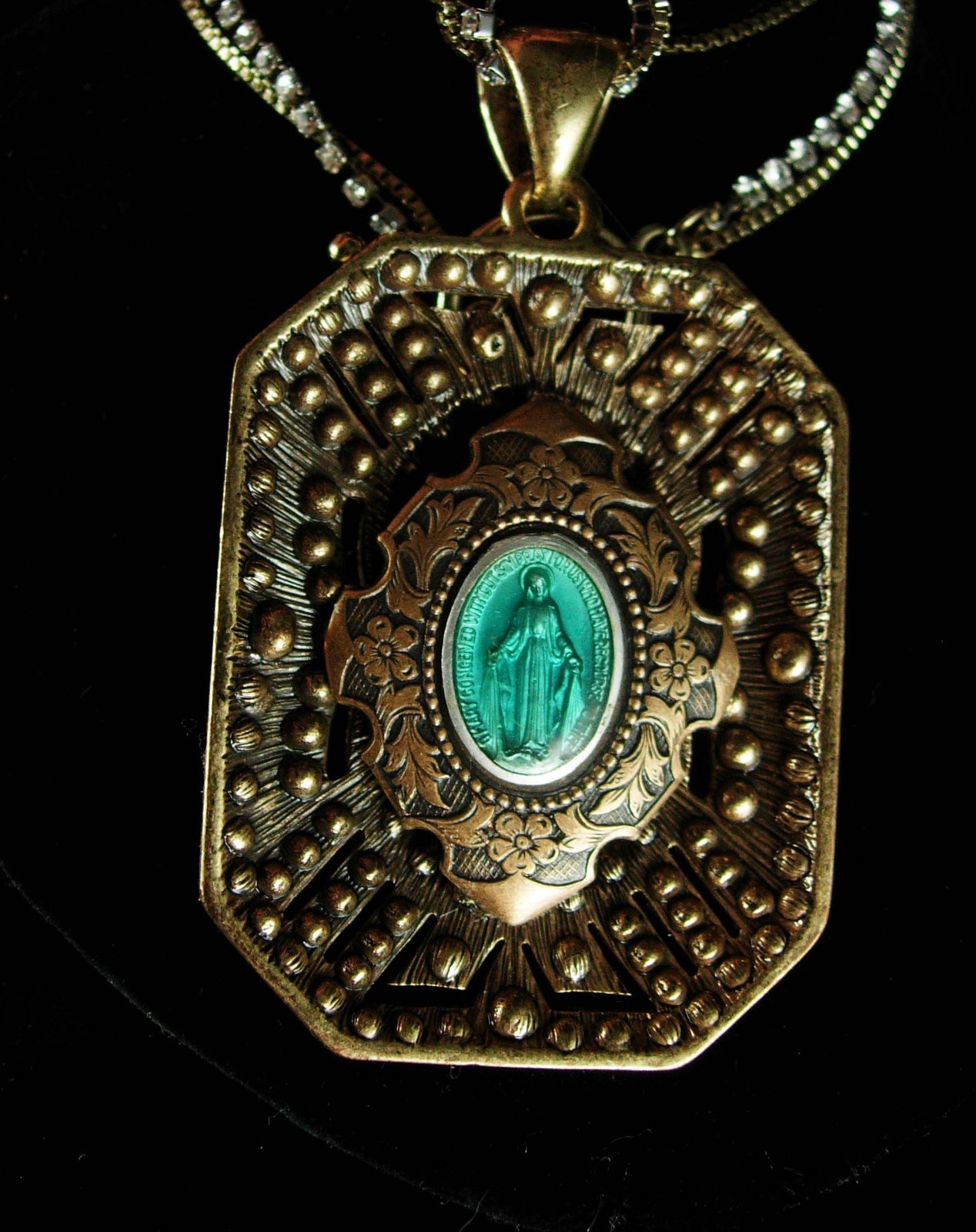 Vintage Religious Saint Necklace Vintage deco style rhinestone 30