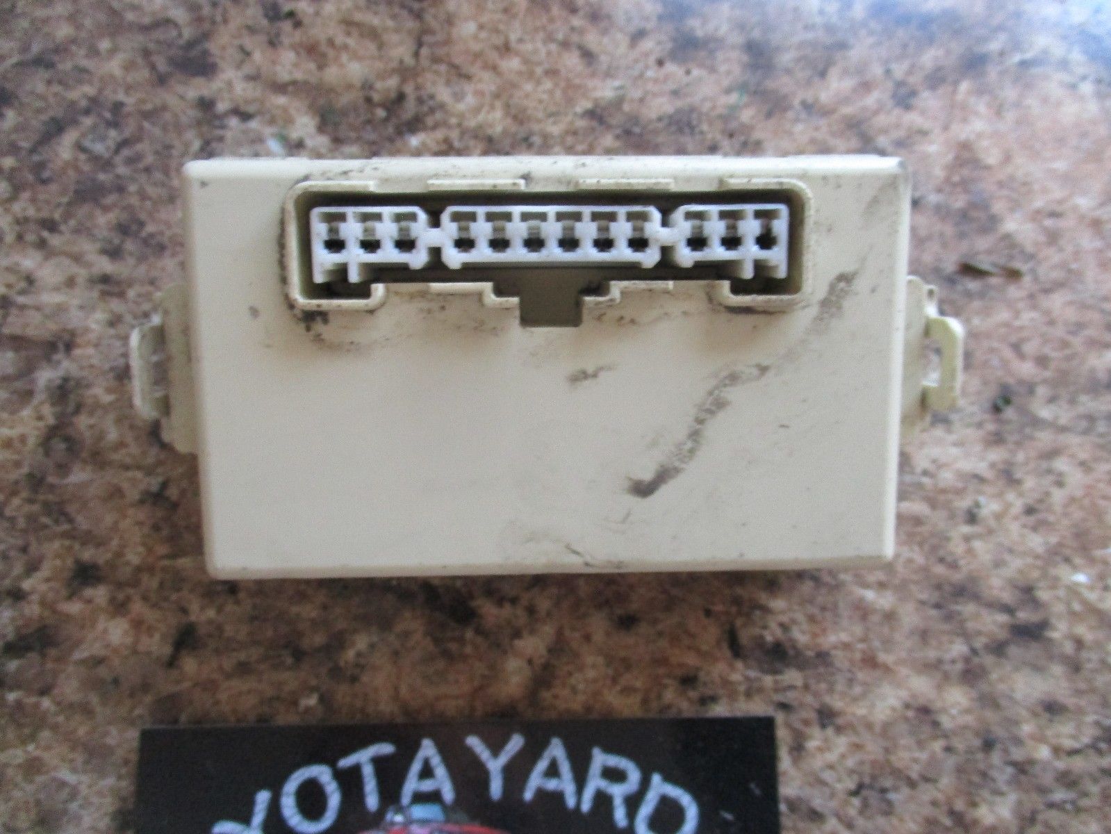 ... 97 98 99 Toyota Tacoma Fuse Box Relay Integration 82641-04010 YOTA YARD