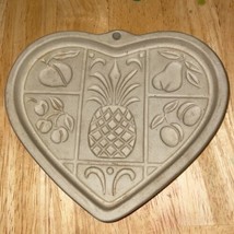 2001 Pampered Chef HOSPITALITY HEART Cookie Mold Stoneware Pineapple clay - $7.91