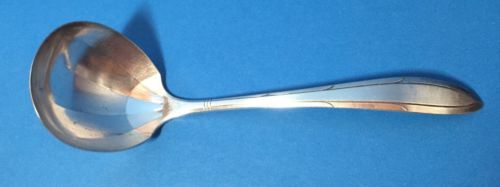 Set of 4 Vintage " Reverie "  Dessert Salad Forks  Nobility Plate 