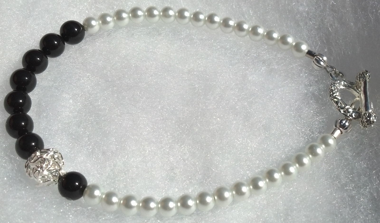 Pearl Bracelet, Black and White Pearls with Silver Wire Ball Bead Length 7 1/2 Bracelets Pearl Bracelet, Black and White Pearls with Silver Wire Ball Bead Length 7 1/2 Bracelets