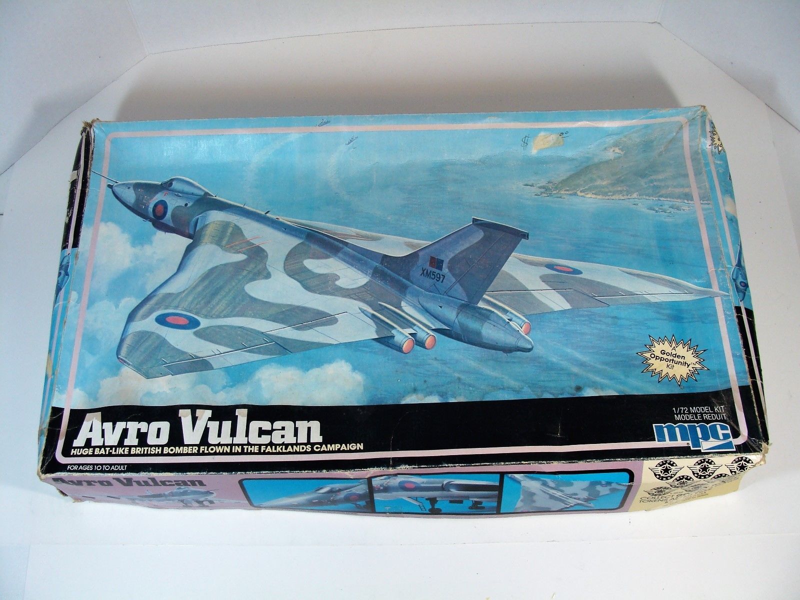 VINTAGE MPC AVRO VULCAN JET AIRPLANE MODEL KIT Airplanes