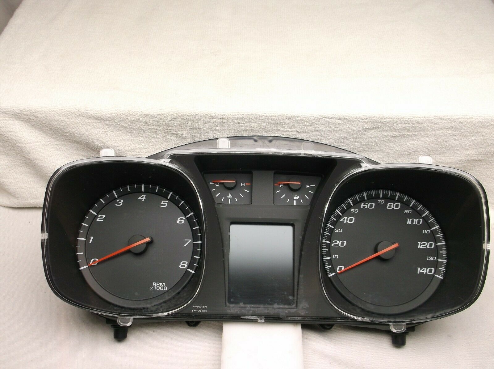 2010..10 CHEVROLET EQUINOX / SPEEDOMETER / INSTRUMENT/CLUSTER