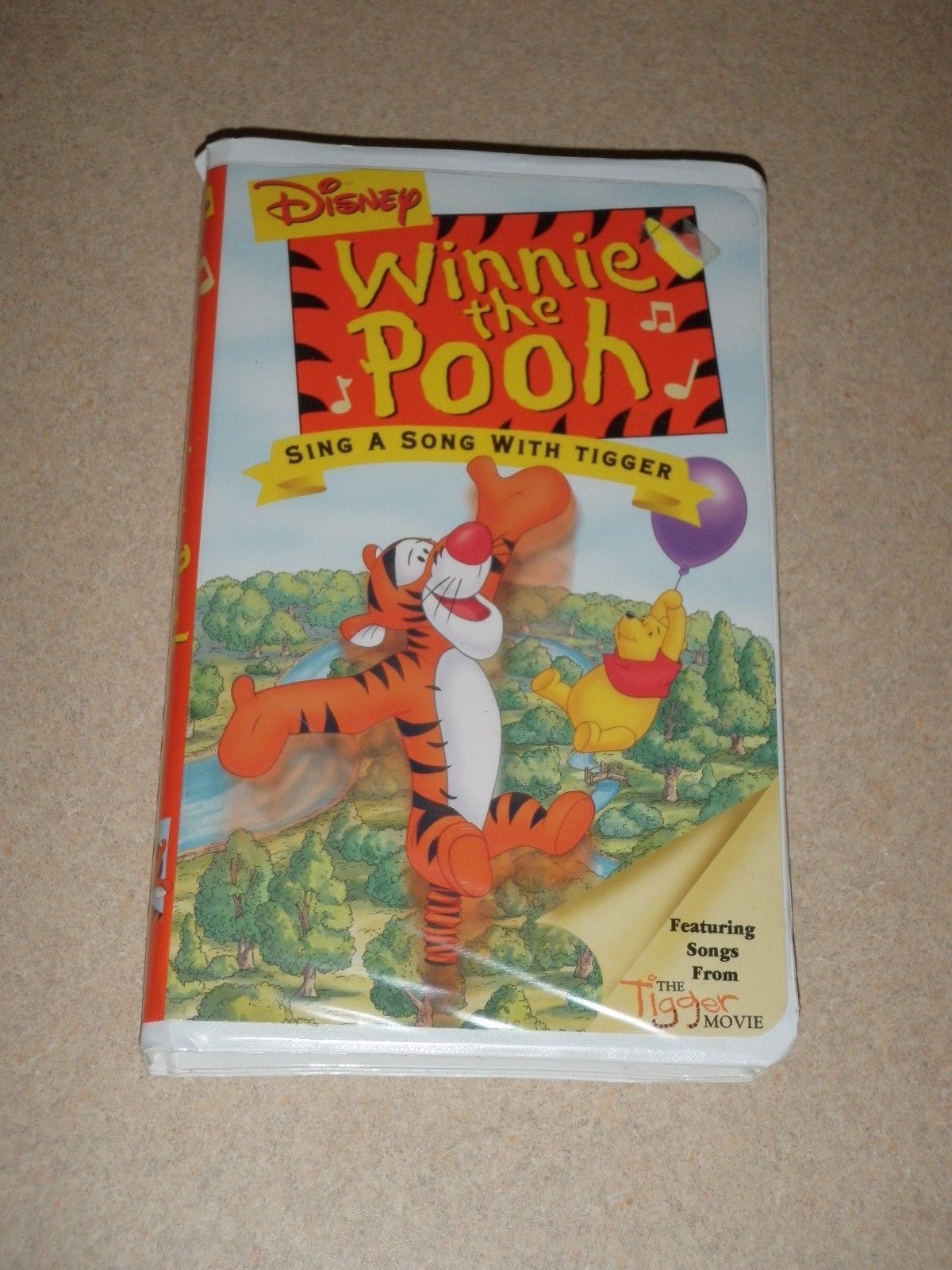 Disney Winnie The Pooh Sing A Song With Tigger And Christmas Too ...