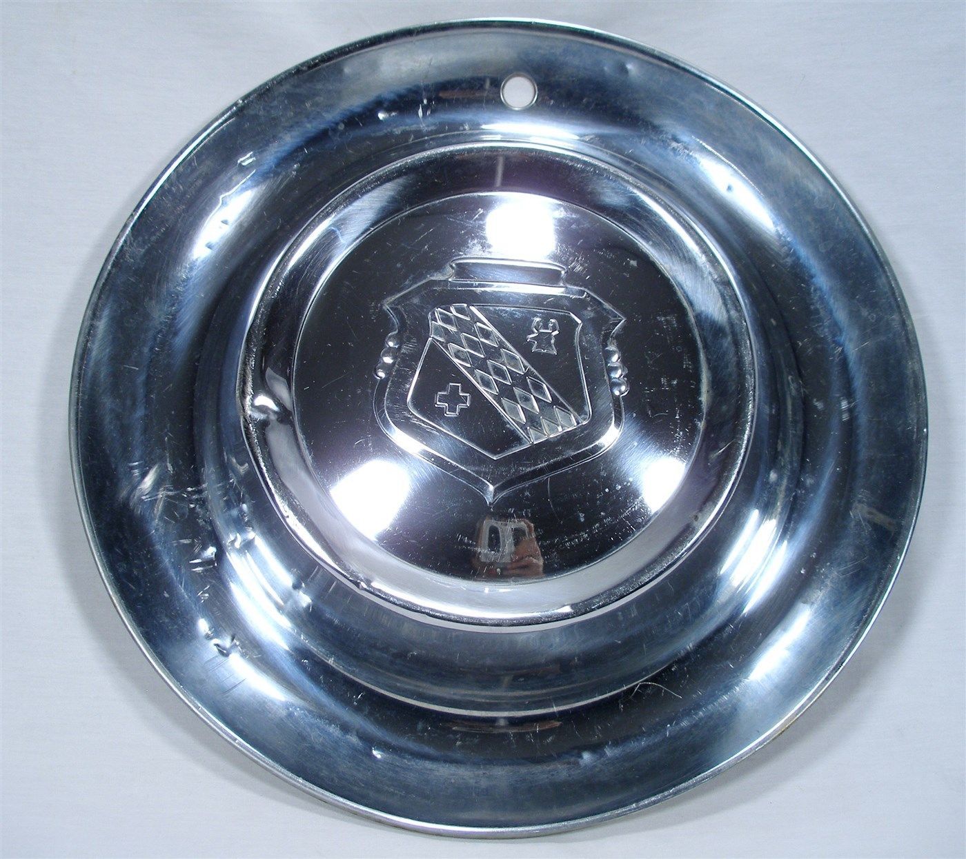 ORIGINAL VINTAGE 1950 BUICK EARLY LOGO DEER CROSS SHEILD AUTO CAR HUB CAPS 15" Car & Truck