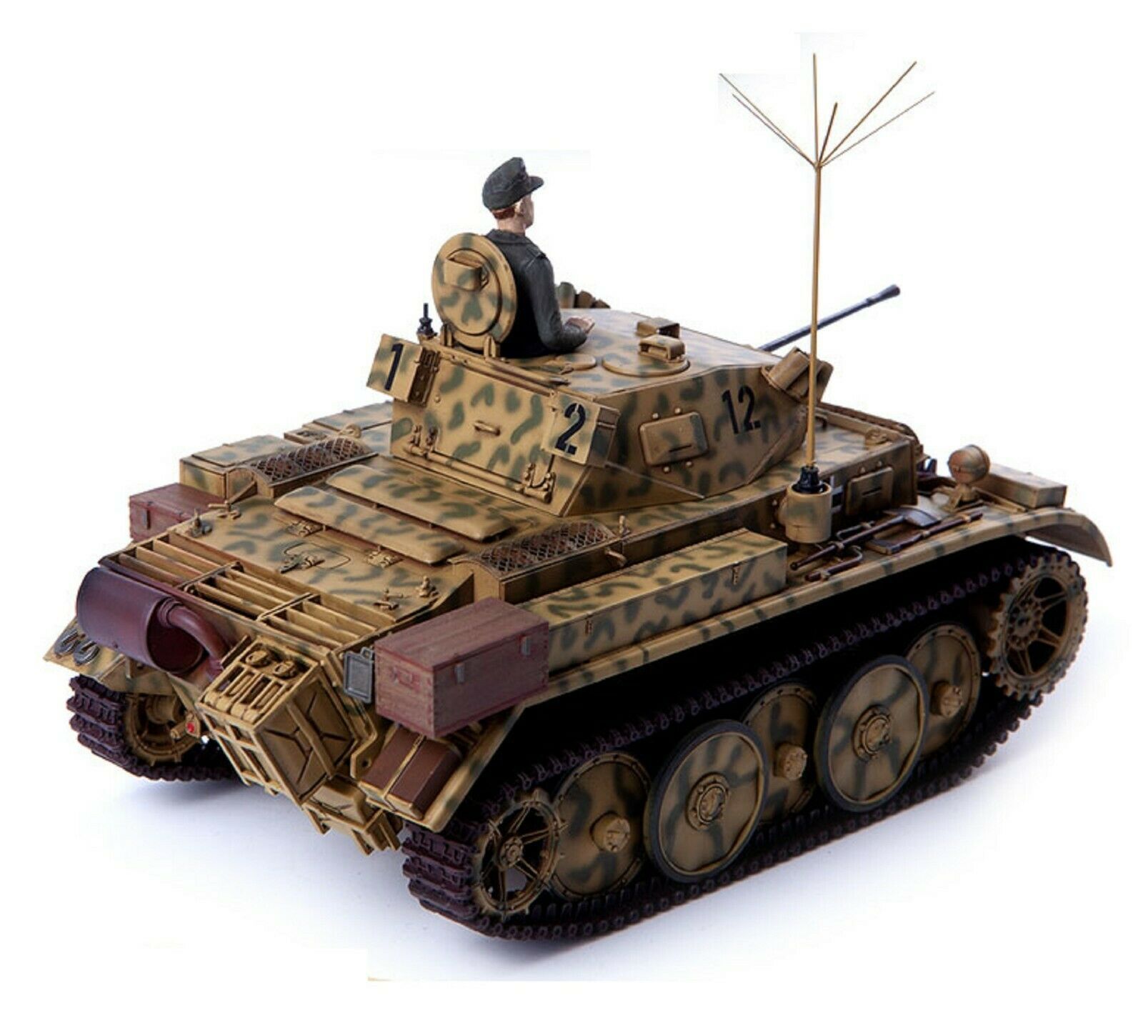 Academy 1/35 Pz.Kpfw.II Luchs Ausf.L German Scout Tank model kit #13526_AGHJK 
