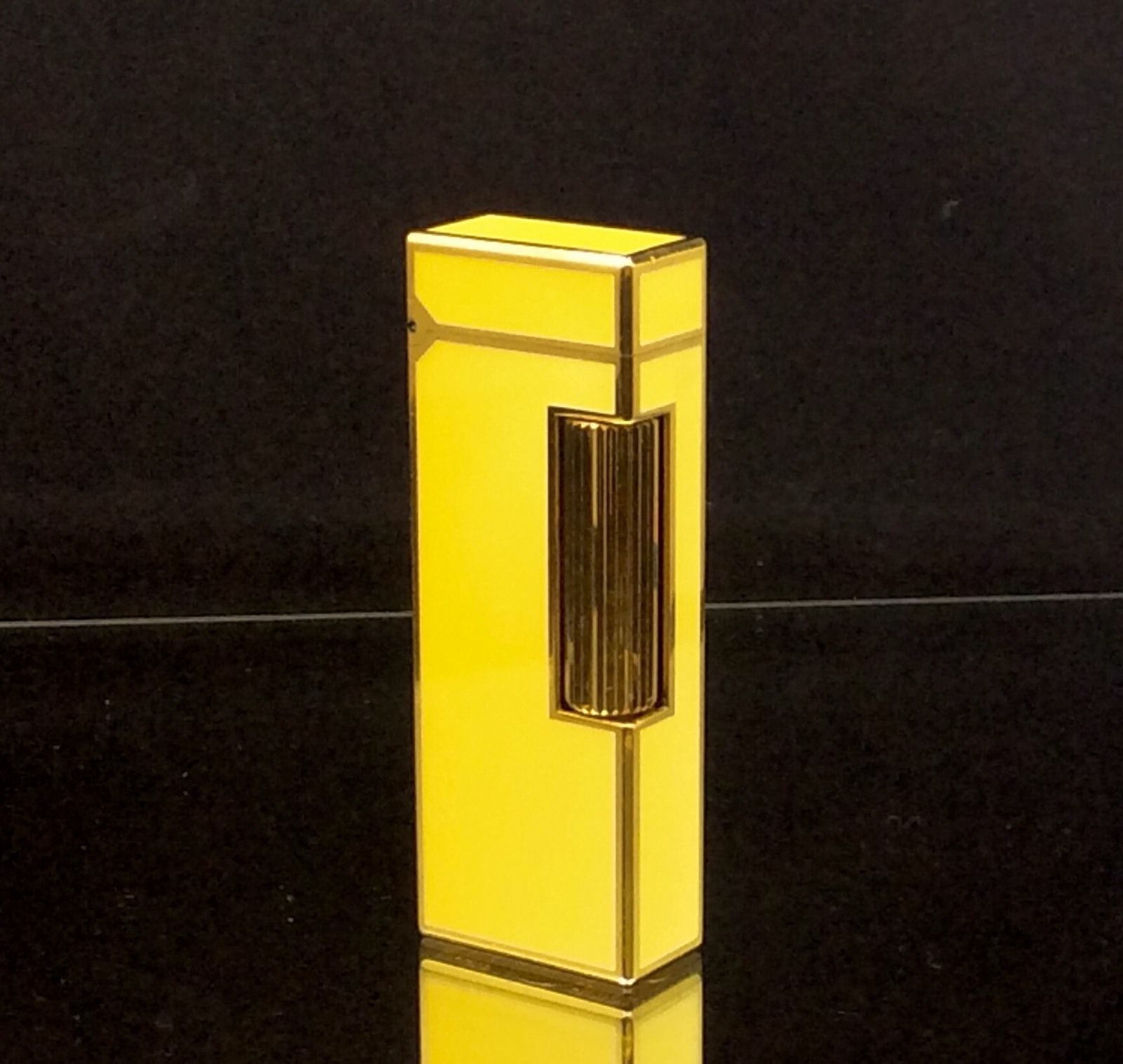 DUNHILL ROLLAGAS LIGHTER ~ 18 K Gold ~ Yellow Laquer de Chine ...