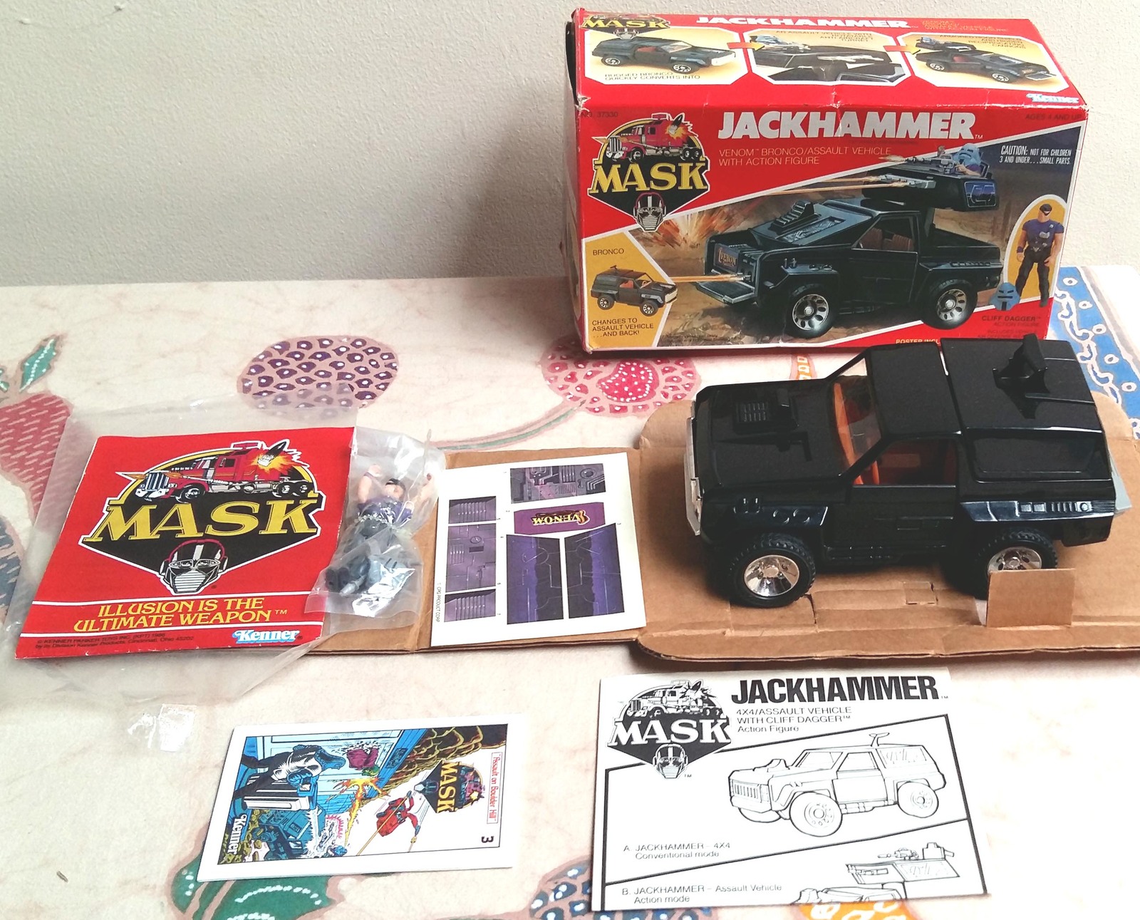 Jackhammer Mobile Armored Strike Kommand MASK Kenner M.A.S.K. Venom