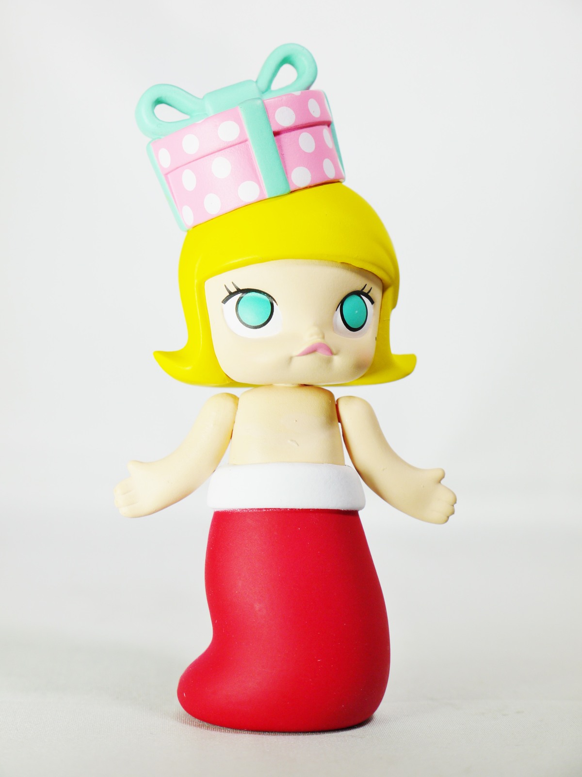popmart molly doll