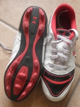 childrens youth soccer cleats under armour size 3.5 white black red - $24.36
