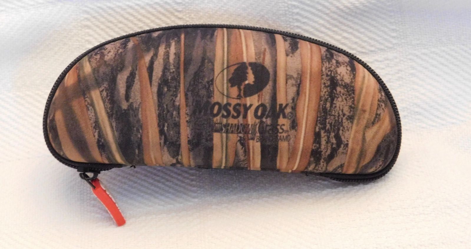 Chums Mossy Oak Hard Side Glasses Case - $8.99