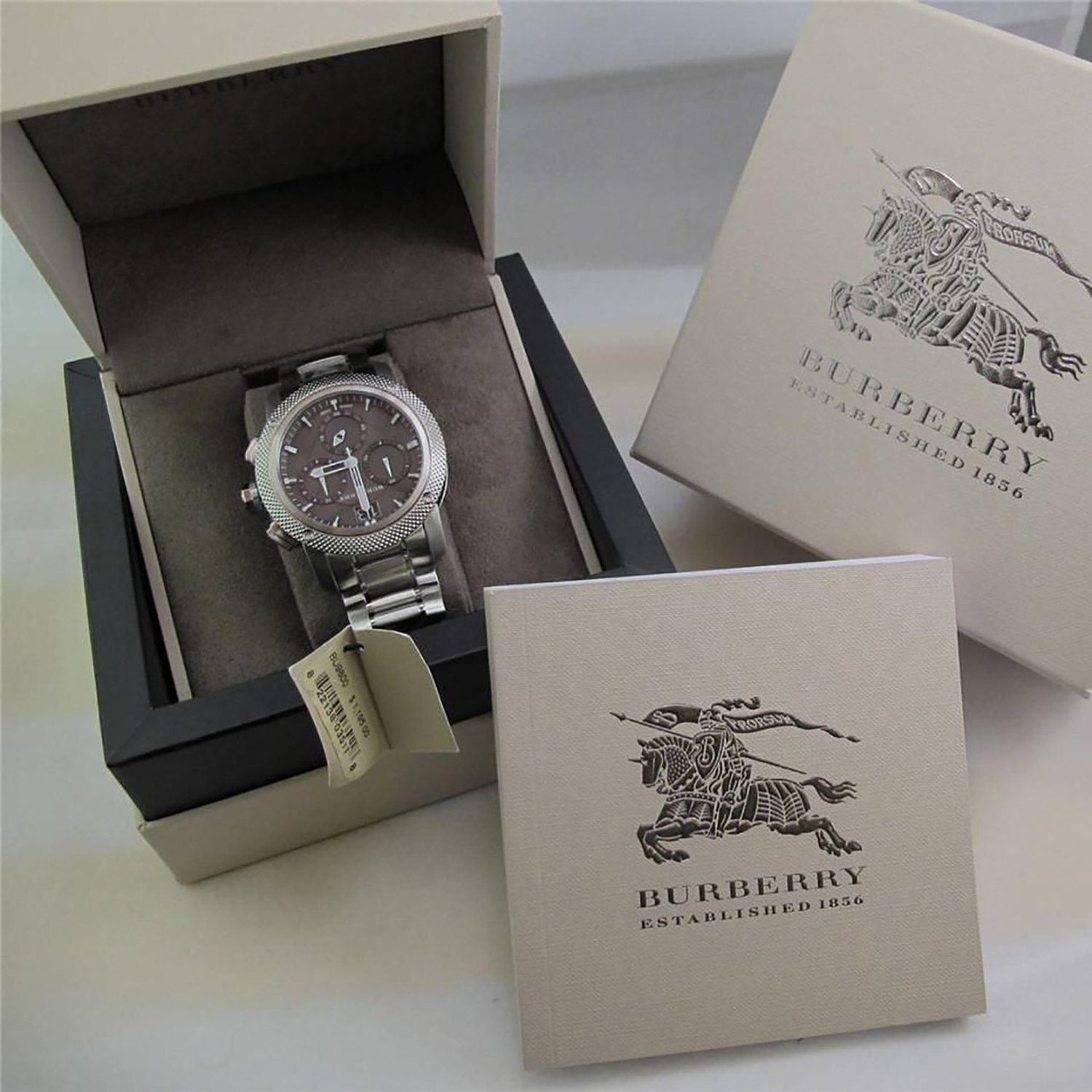 burberry established 1856 watch