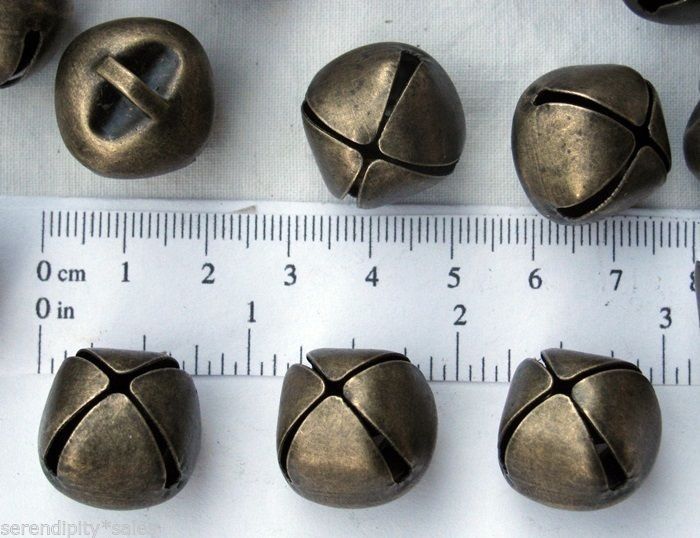 ~ Metal Craft Holiday Bells ~1 Lot 200 Bright Shiny Silver Jingle Bells ~ 25mm