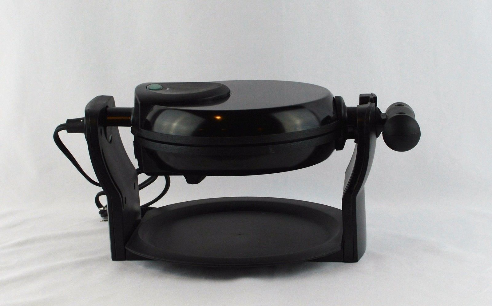 Bella Rotating NonStick Waffle Maker TSK2126BW Waffle Makers