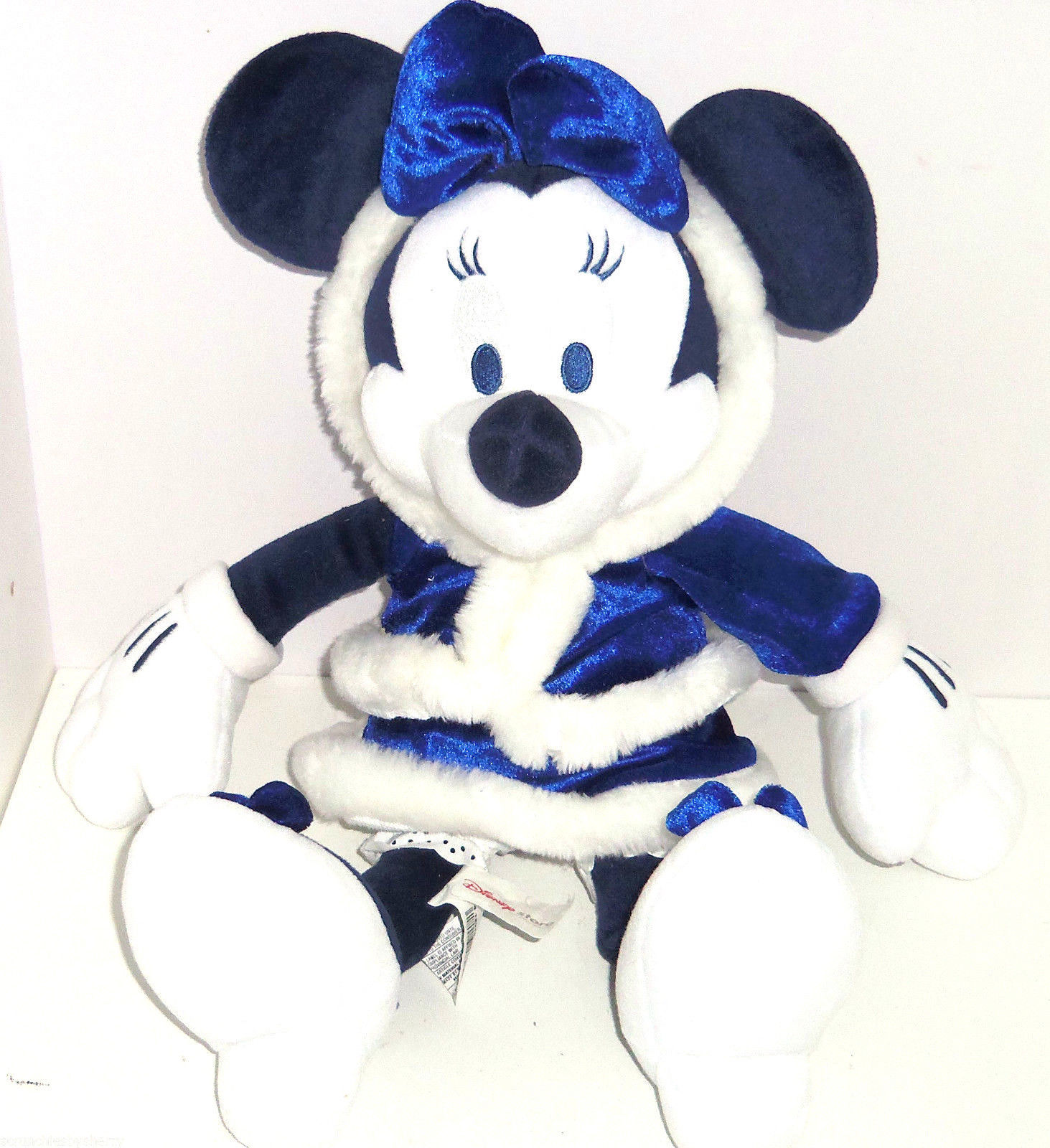 Disney Store Minnie Mouse Plush Winter White Christmas Blue Velvet