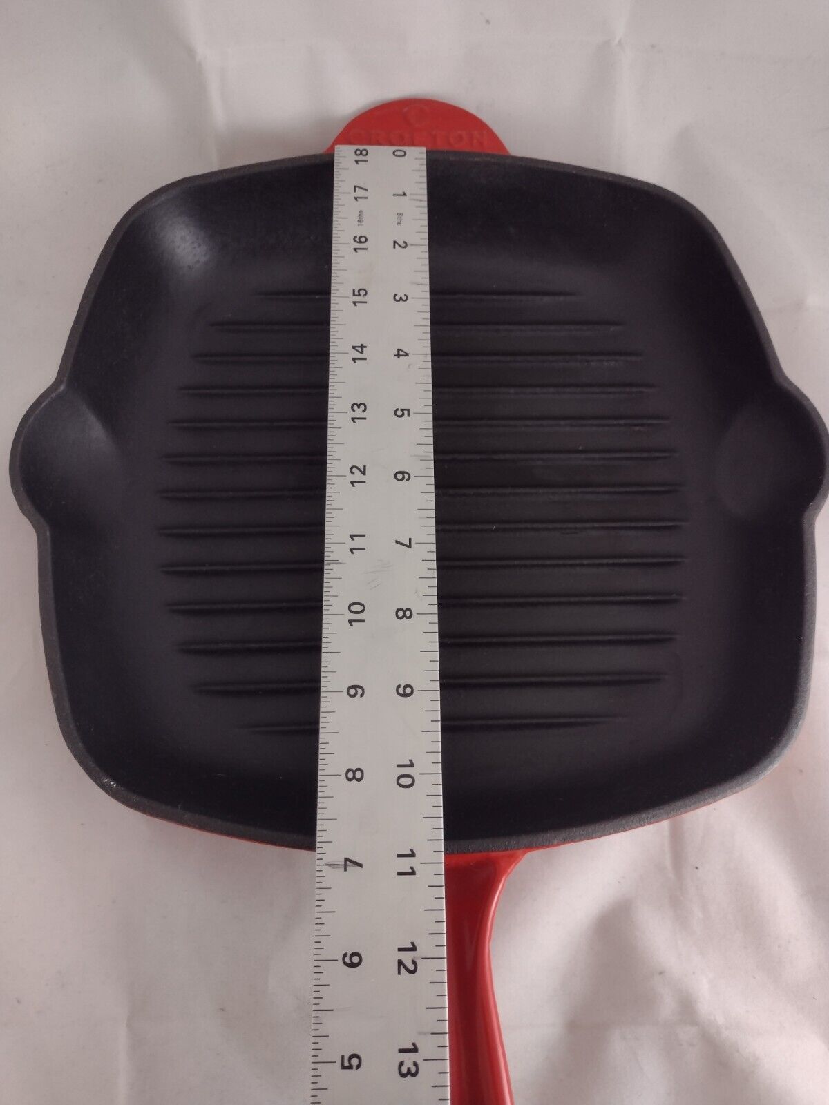 Crofton 11" Square Red Enamel Cast Iron Skillet Frying Pan Double Pour
