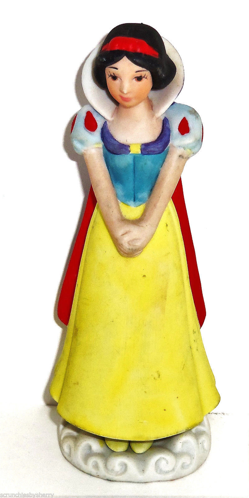 Disney Princess Snow White Figurine Ceramic Vintage Korea Snow White 