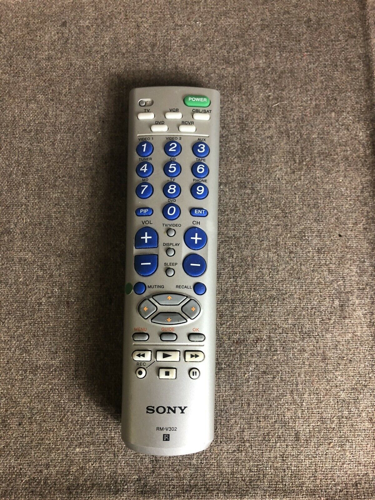 Sony RMV302 5 Device Universal Remote Control TV, VCR, CBL/SAT, DVD