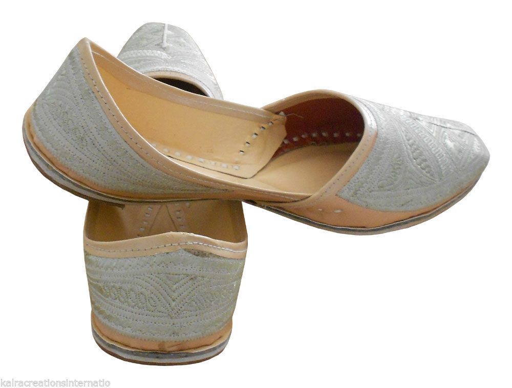 mens sandals for sherwani