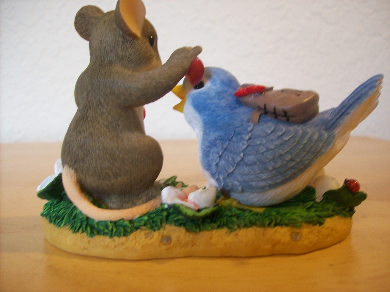 FITZ AND FLOYD CHARMING TAILS AN EGGCEPTIONAL LOVE MUSIC BOX 98/395 NEVER USED