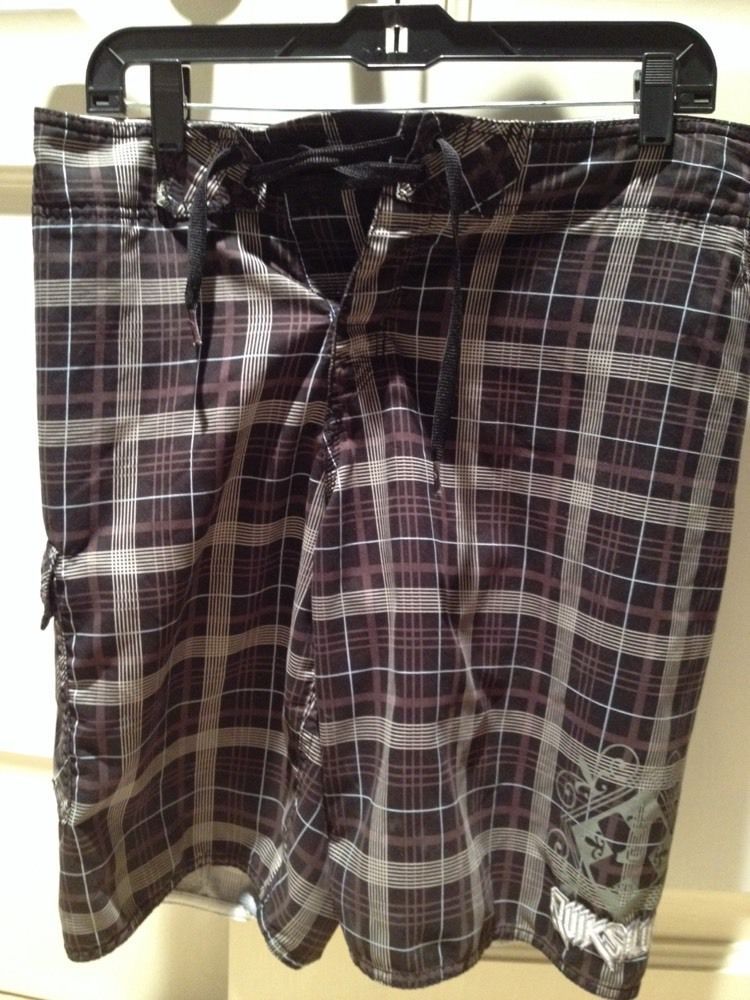 Quiksilver Green Brown Plaid Men/'s Shorts Size 32