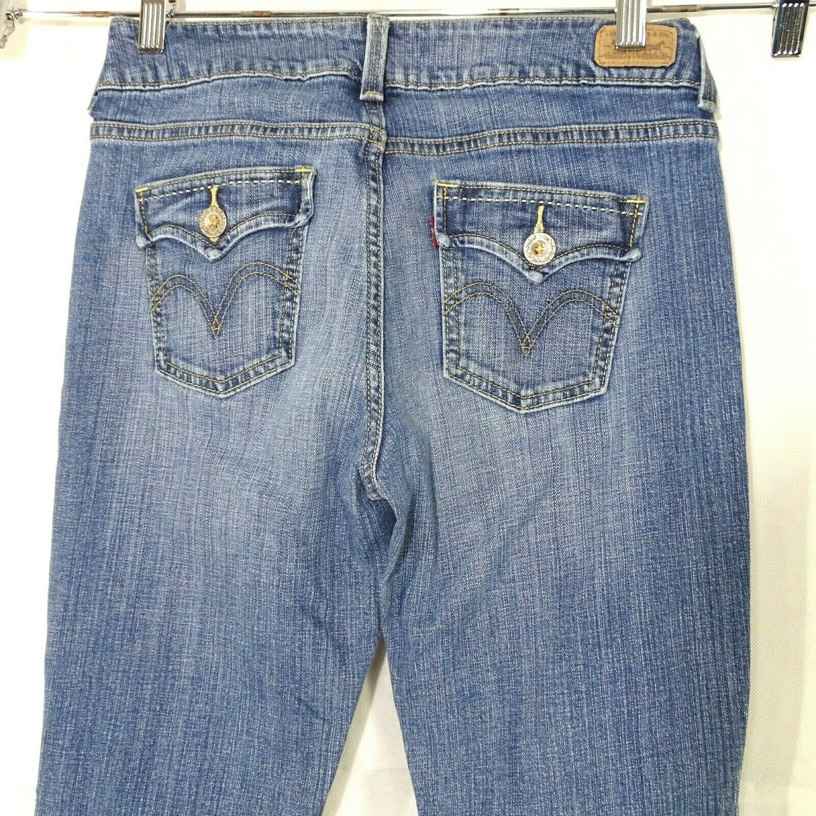 levis slender bootcut 526 jeans