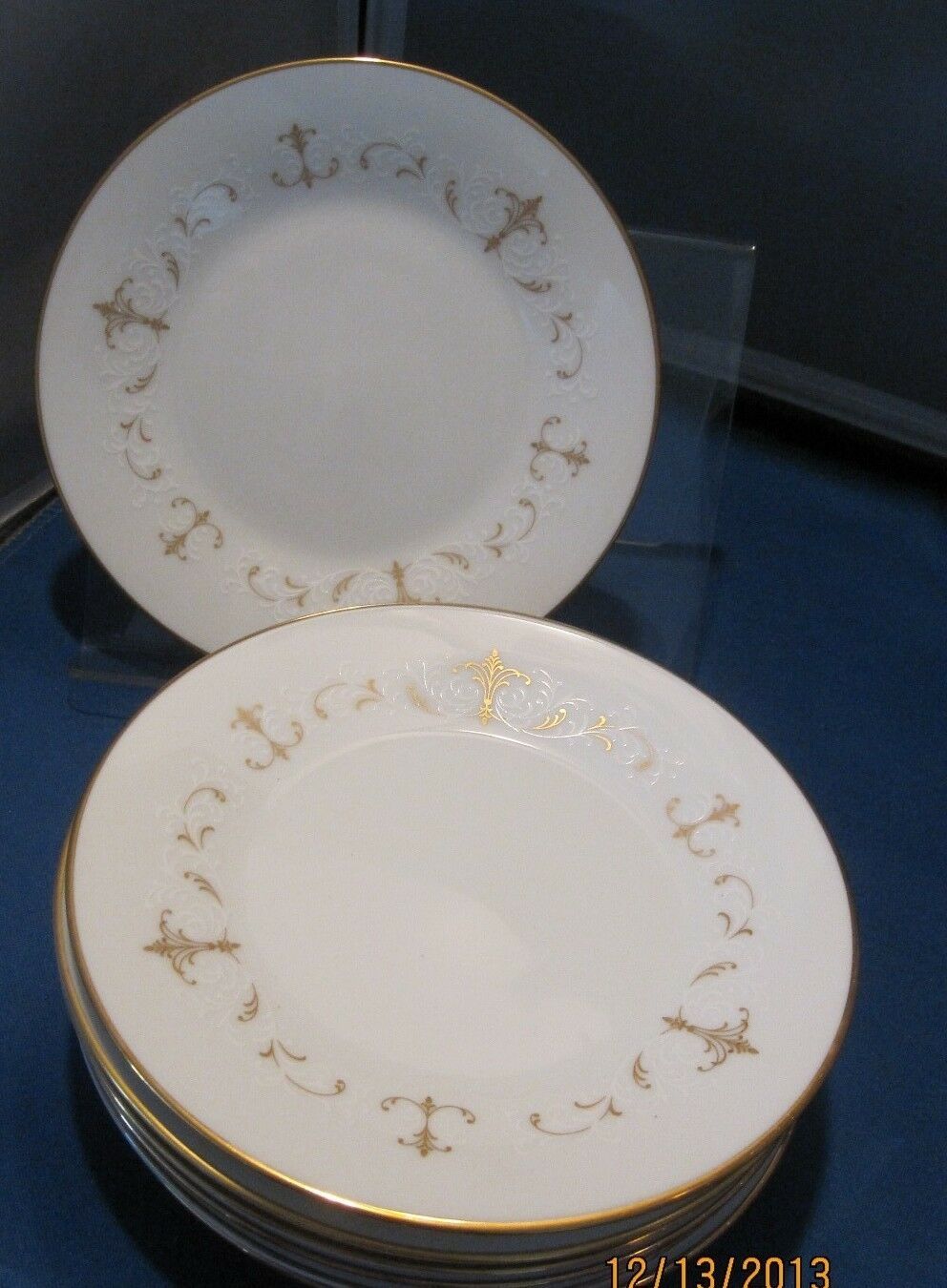 used dinnerware