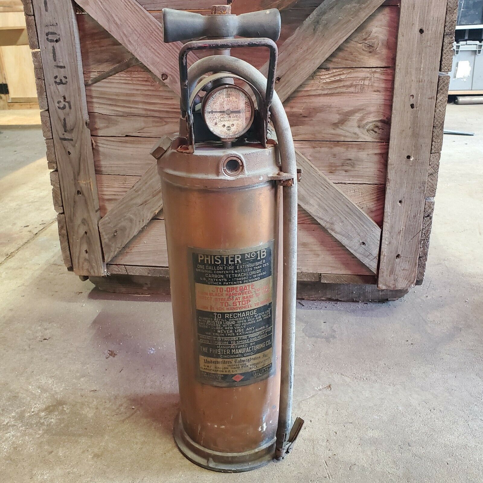WWII / WW2 U.S. Army, U.S. b2 c1 Military? Fire Extinguisher, PHISTER